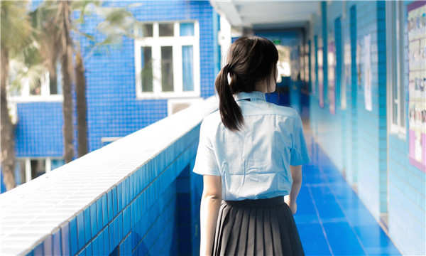 乌苏如何找到一个可以帮助我生孩子的女人？